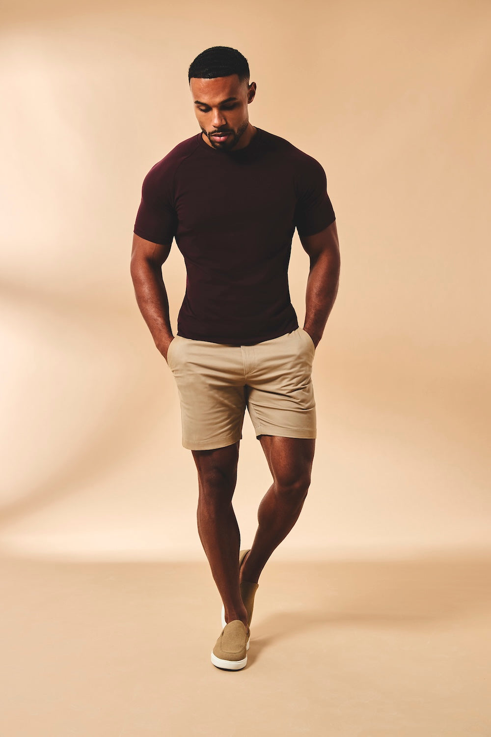 Muscle Fit Chino Shorts in Stone