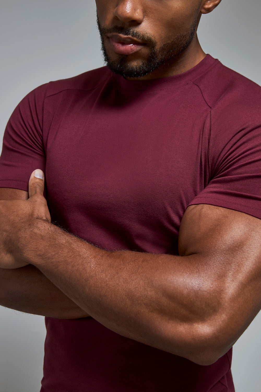 Muscle Fit T-Shirt in Burgundy