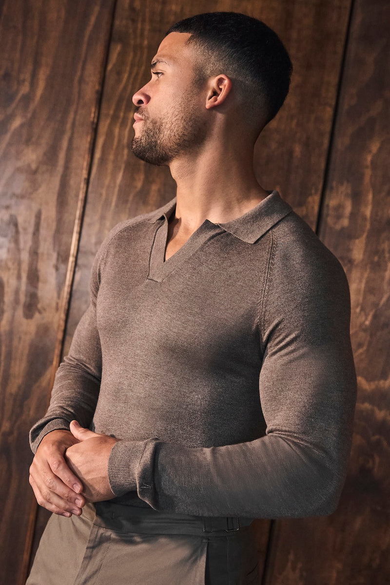 Open Collar Knitted Polo Shirt in Brown Marl