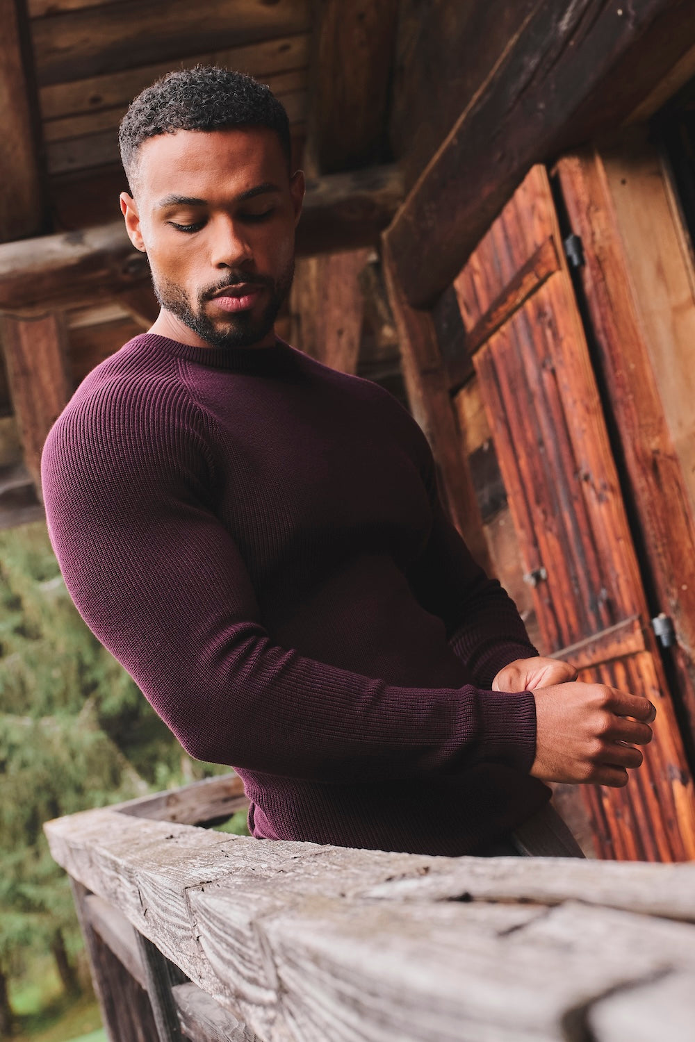 Pure Cotton Knitted Textured Crew Neck Jumper in Dark Bordeaux