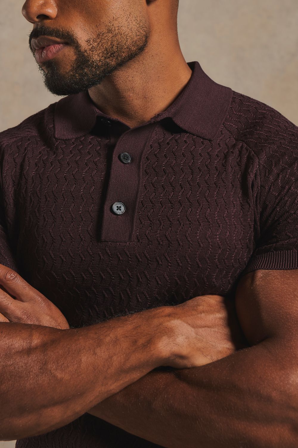 Mercerised Cotton Textured Knitted Polo Shirt in Dark Bordeaux