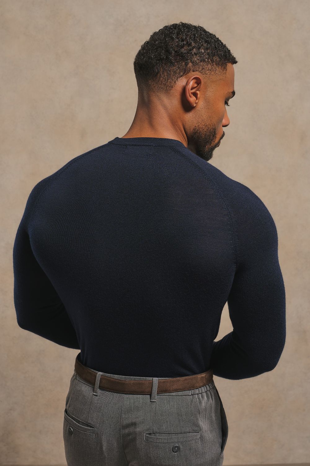 Extra Fine Merino Wool Crew Neck Jumper in Navy