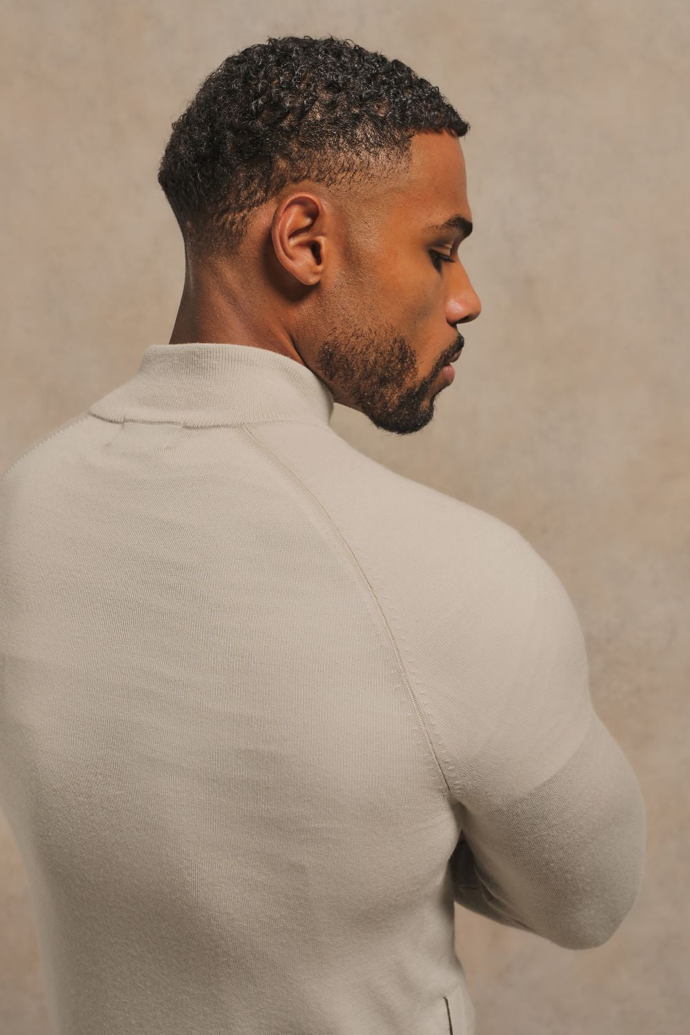 Extra Fine Merino Wool Knitted Zip Through in Alabaster
