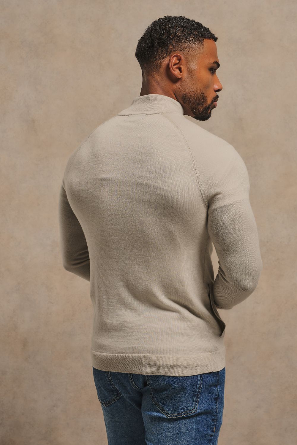 Extra Fine Merino Wool Knitted Zip Through in Alabaster
