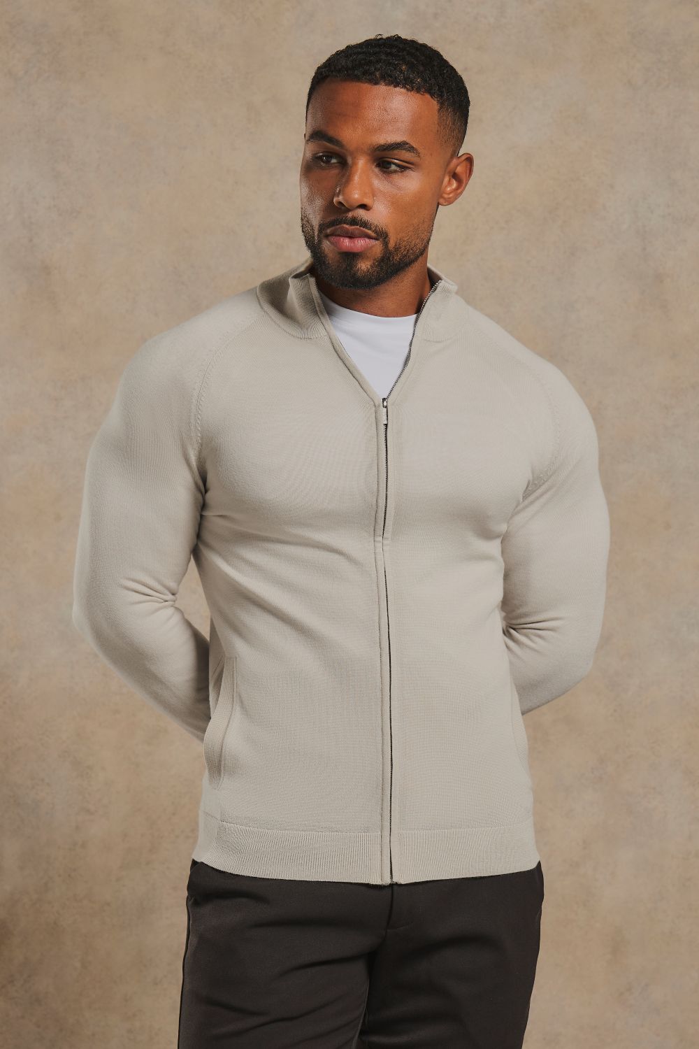 Extra Fine Merino Wool Knitted Zip Through in Alabaster