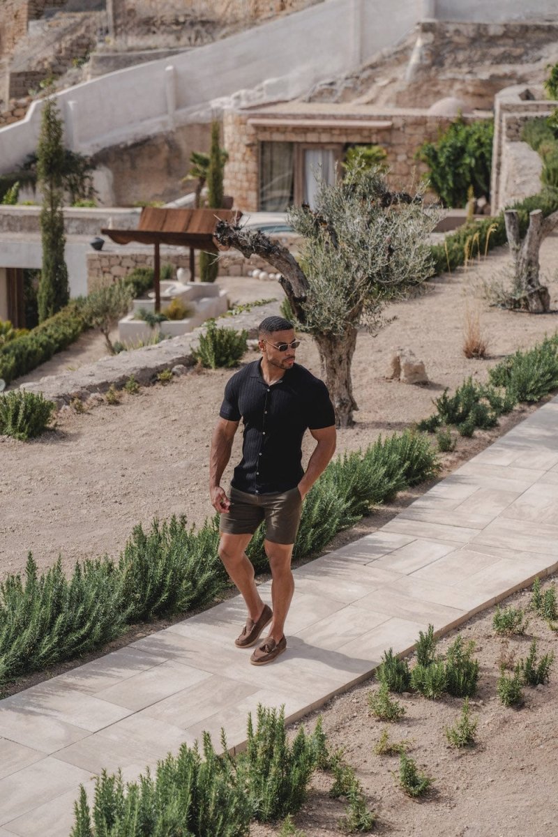 Ribbed Knitted Shirt in Black - TAILORED ATHLETE - ROW