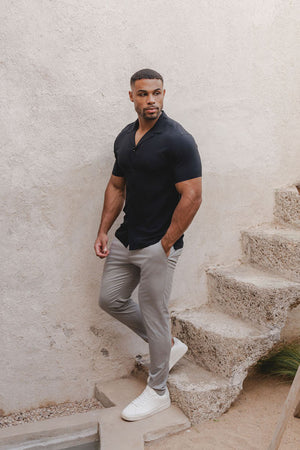 Muscle Fit Short Sleeve Viscose Shirt in Black - TAILORED ATHLETE - ROW