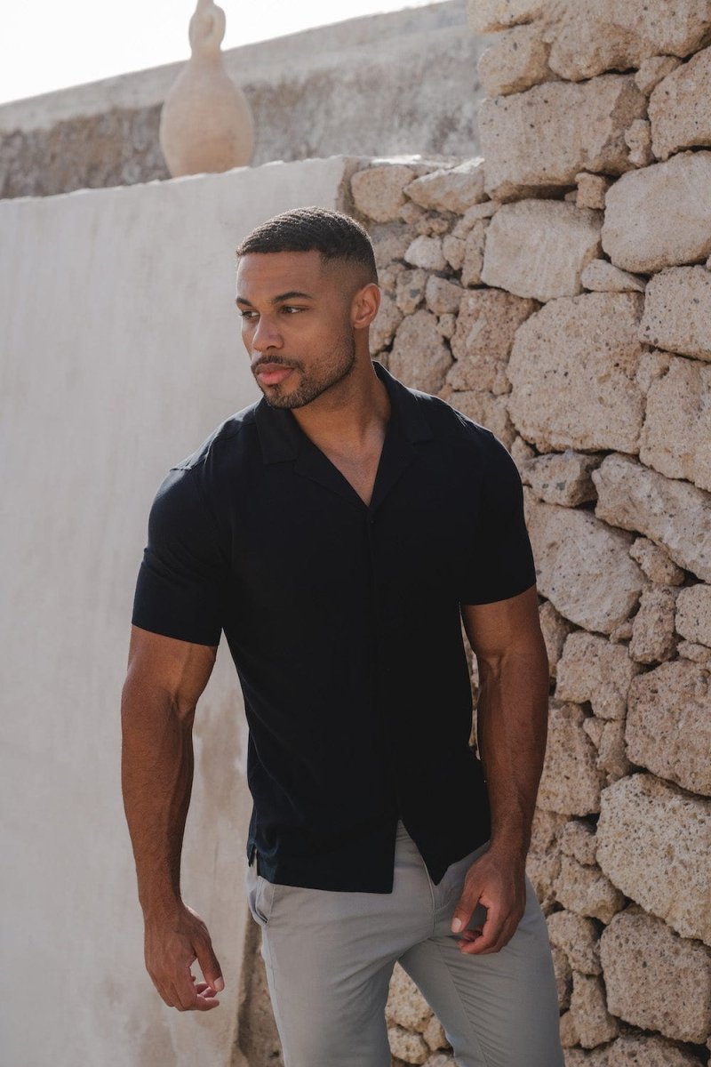 Muscle Fit Short Sleeve Viscose Shirt in Black - TAILORED ATHLETE - ROW