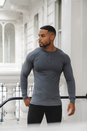Everyday Henley (LS) in Graphite - TAILORED ATHLETE - ROW