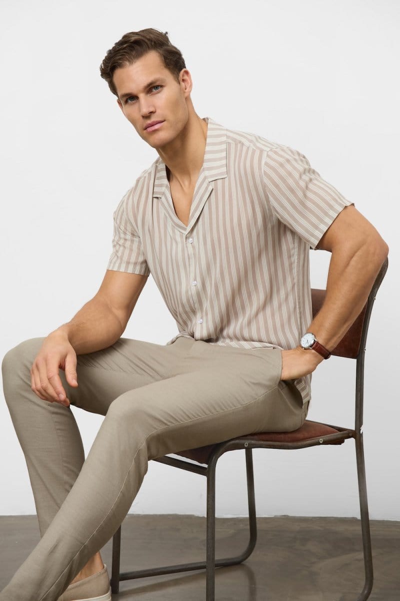 Printed Shirt in Stone Retro Stripe - TAILORED ATHLETE - ROW