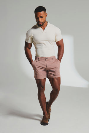 Muscle Fit Stretch Chino Shorts - Shorter Length in Dusky Pink