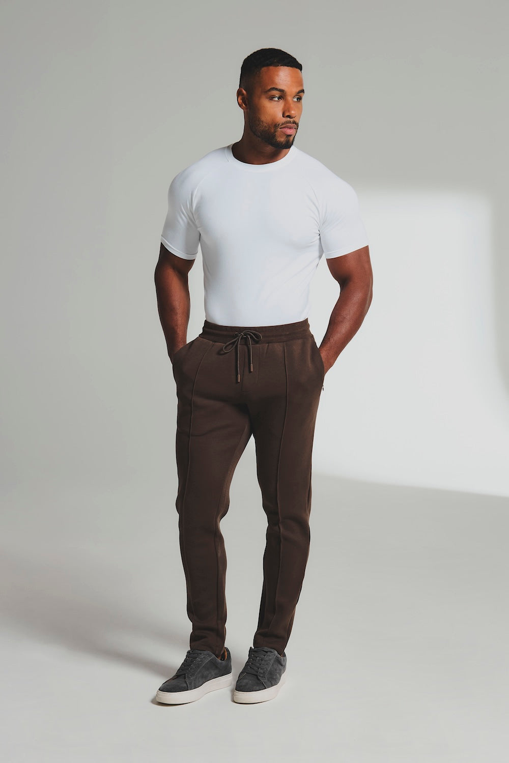 Luxe Sweat Smart Joggers in Chocolate