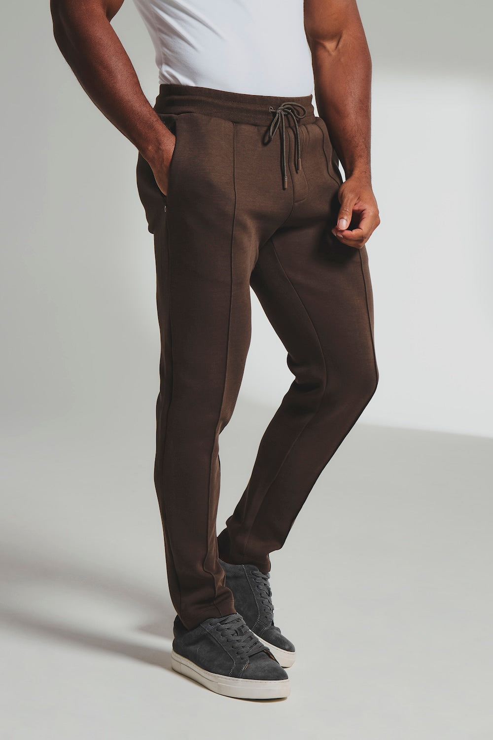 Luxe Sweat Smart Joggers in Chocolate