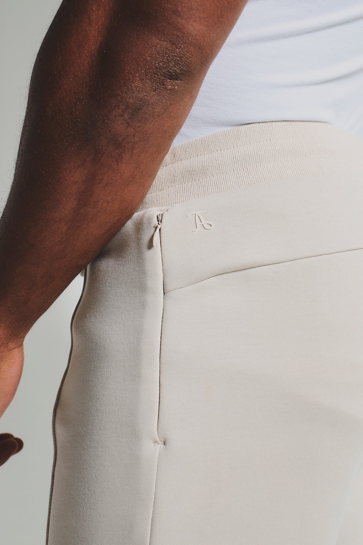 Luxe Sweat Shorts in Chalk