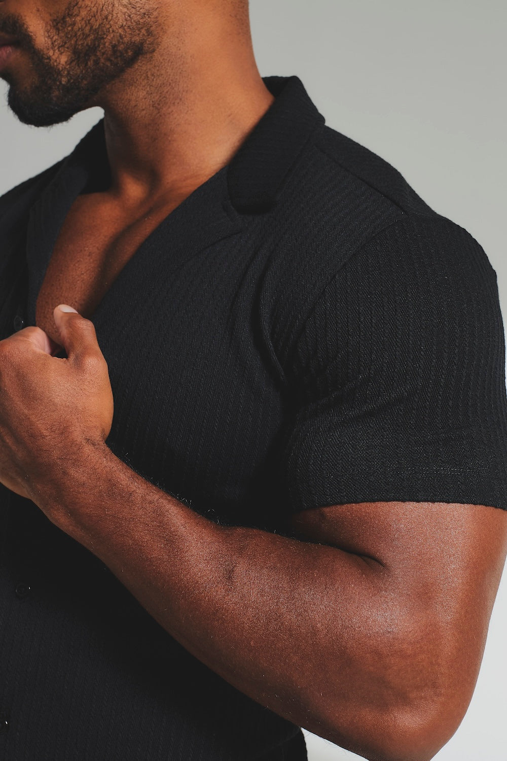 Fine Textured Stripe Cuban Collar Shirt in Black