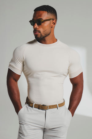 Fine Tipped T-Shirt in Alabaster and White