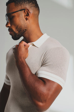 Colour Block Tipped Knitted Open Collar Polo in Neutral