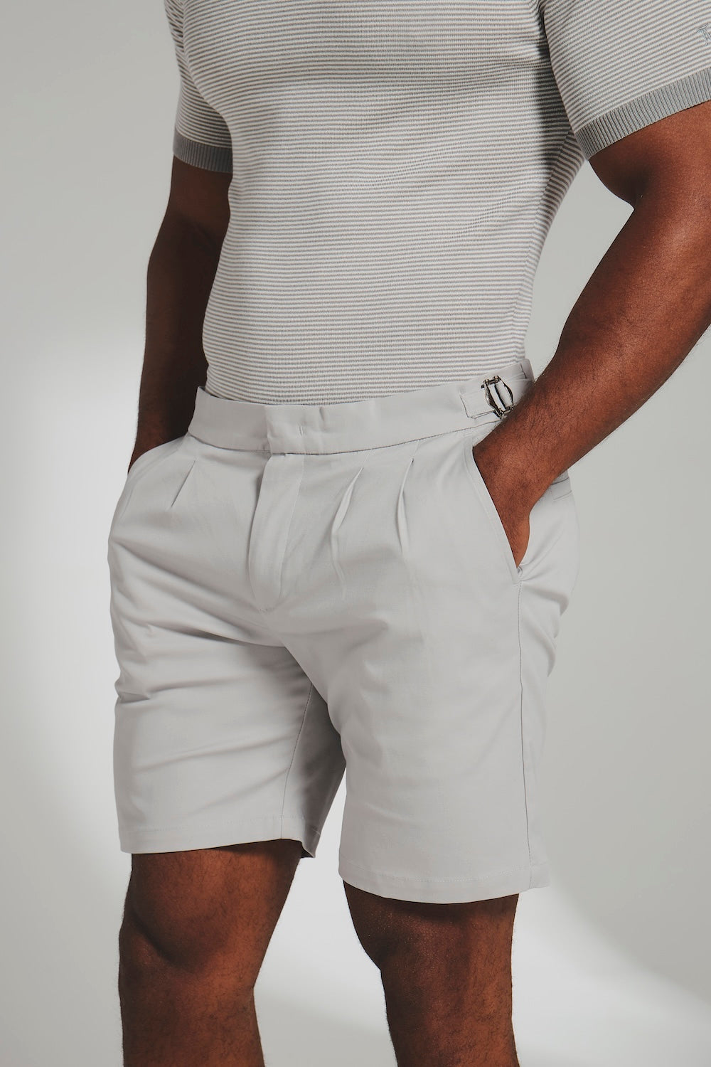Smart Pleated Cotton Side Adjust Shorts in Pale Grey
