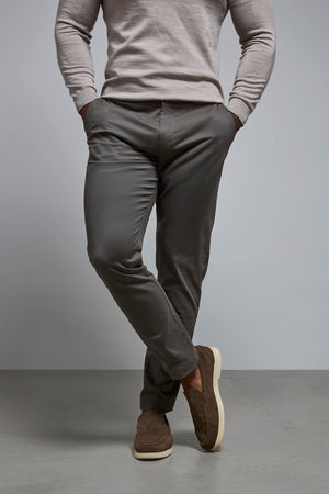 Smart Chino Side Adjuster Trousers in Mocha