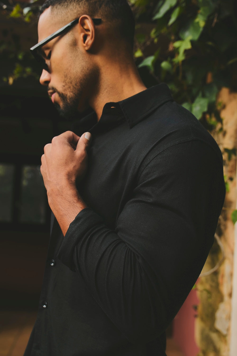 Stretch Linen Blend Button Through Shirt in Black