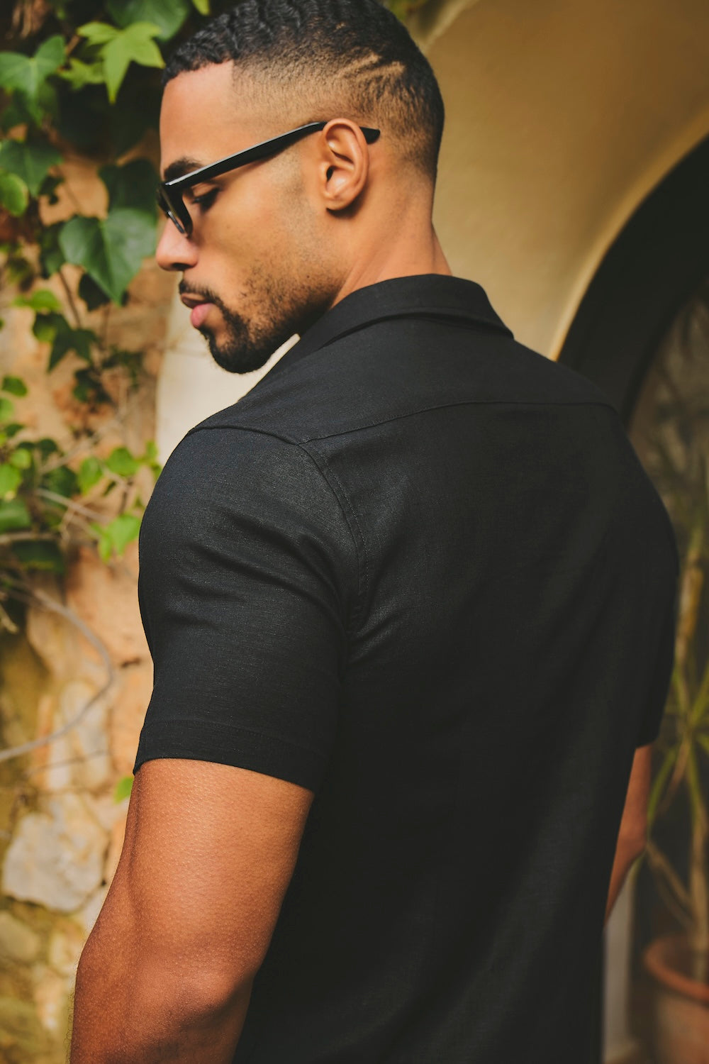 Stretch Linen Blend Button Through Shirt in Black