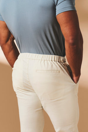 Stretch Linen Blend Cropped Pleated Trousers in Chalk