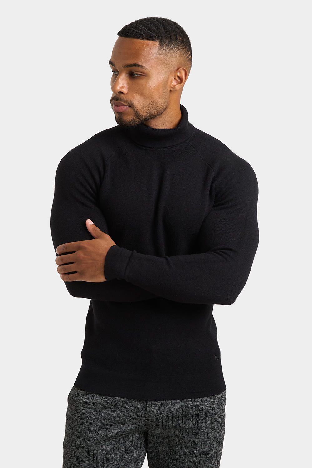 Supersoft Roll Neck in Black - TAILORED ATHLETE - ROW