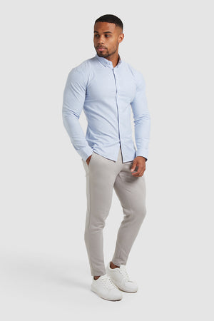 Casual Oxford Shirt in Mid Blue - TAILORED ATHLETE - ROW
