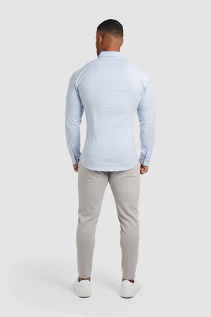 Casual Oxford Shirt in Mid Blue - TAILORED ATHLETE - ROW