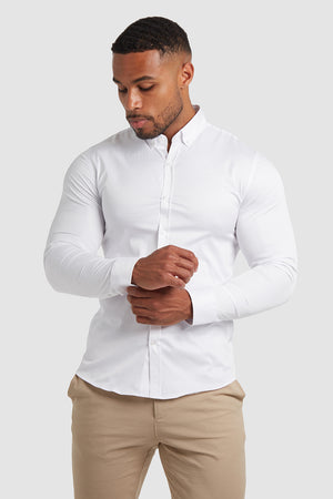 Muscle Fit Signature Shirt 2.0 in White - TAILORED ATHLETE - ROW