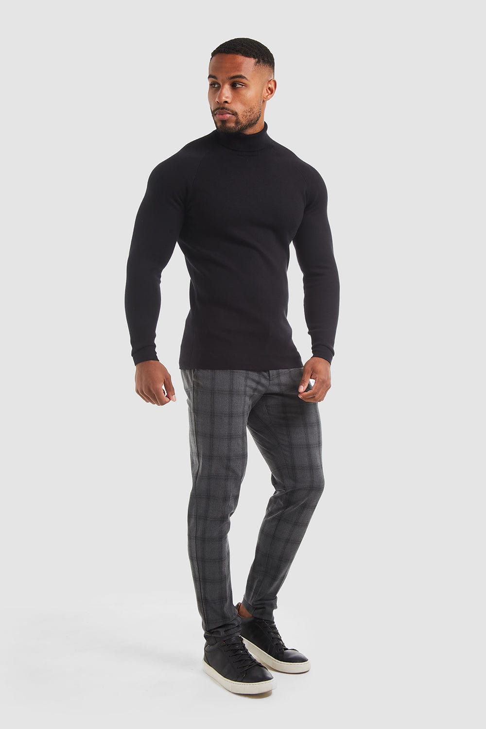 Super Soft Roll Neck in Black - TAILORED ATHLETE - ROW