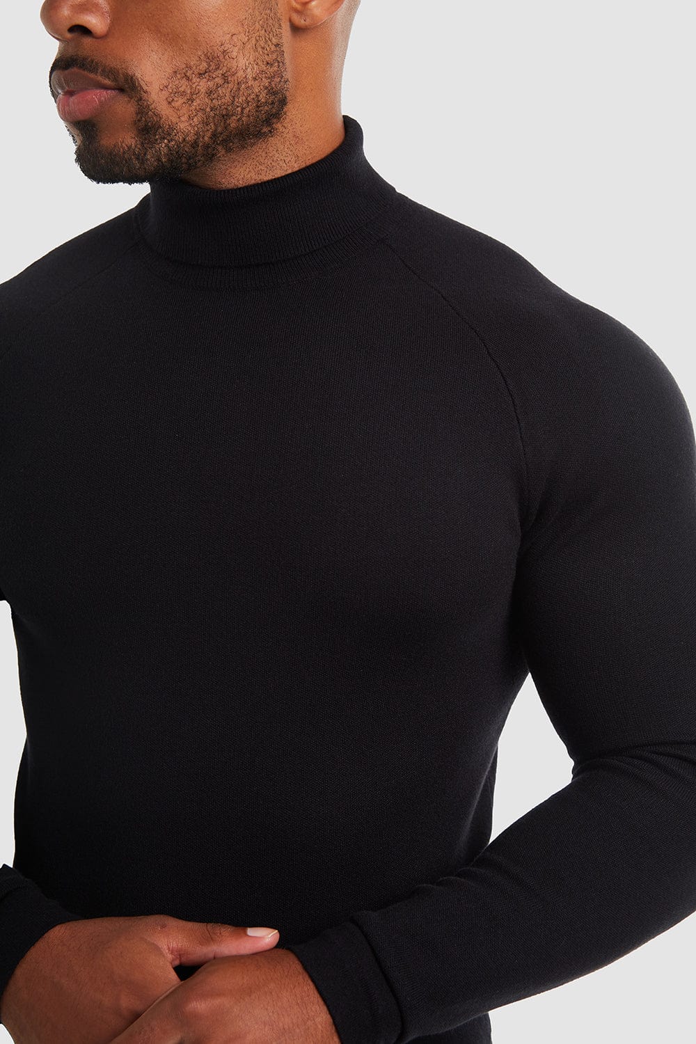 Super Soft Roll Neck in Black - TAILORED ATHLETE - ROW