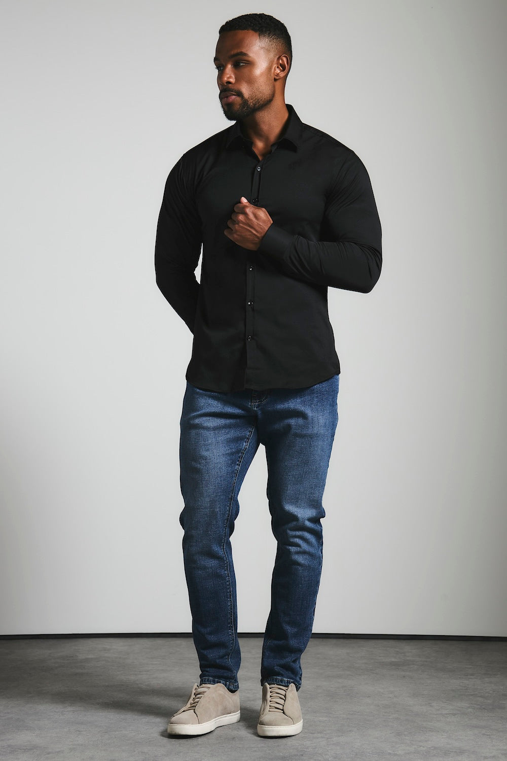 Muscle Fit Signature Shirt 2.0 in Black