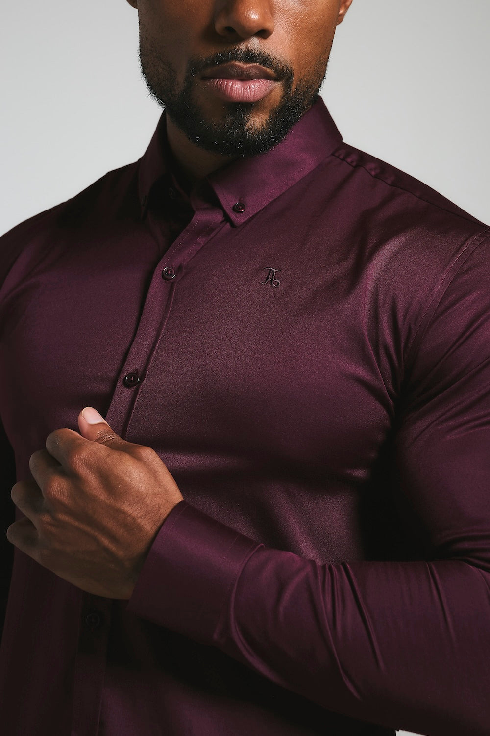 Muscle Fit Signature Shirt 2.0 in Burgundy