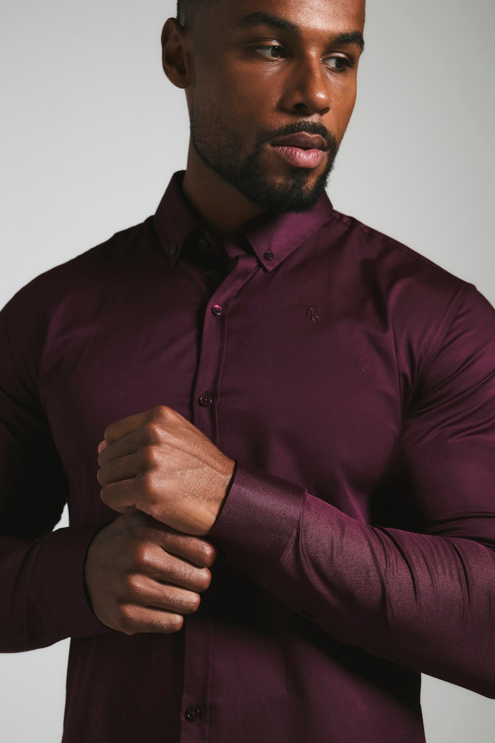 Muscle Fit Signature Shirt 2.0 in Burgundy