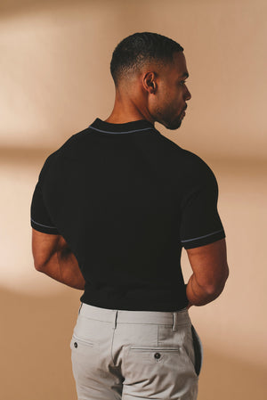 Tipped Knitted Zip Neck Polo Shirt in Black