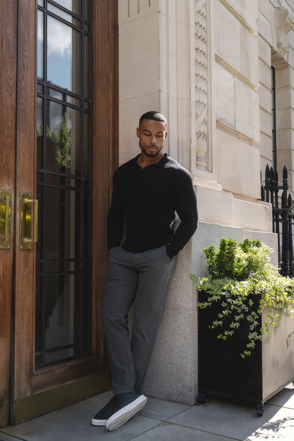 Open Collar Knitted Polo Shirt in Black