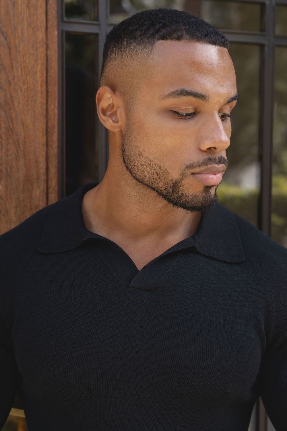 Open Collar Knitted Polo Shirt in Black