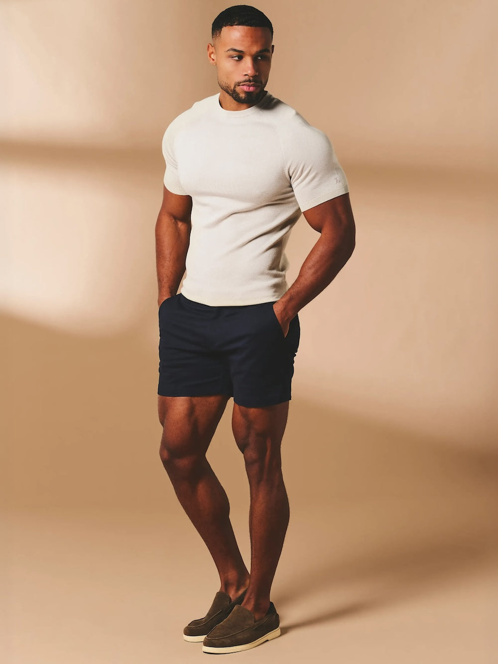 Muscle Fit Chino Shorts - Shorter Length in Navy