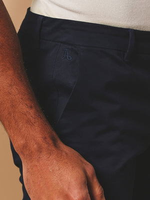 Muscle Fit Chino Shorts - Shorter Length in Navy