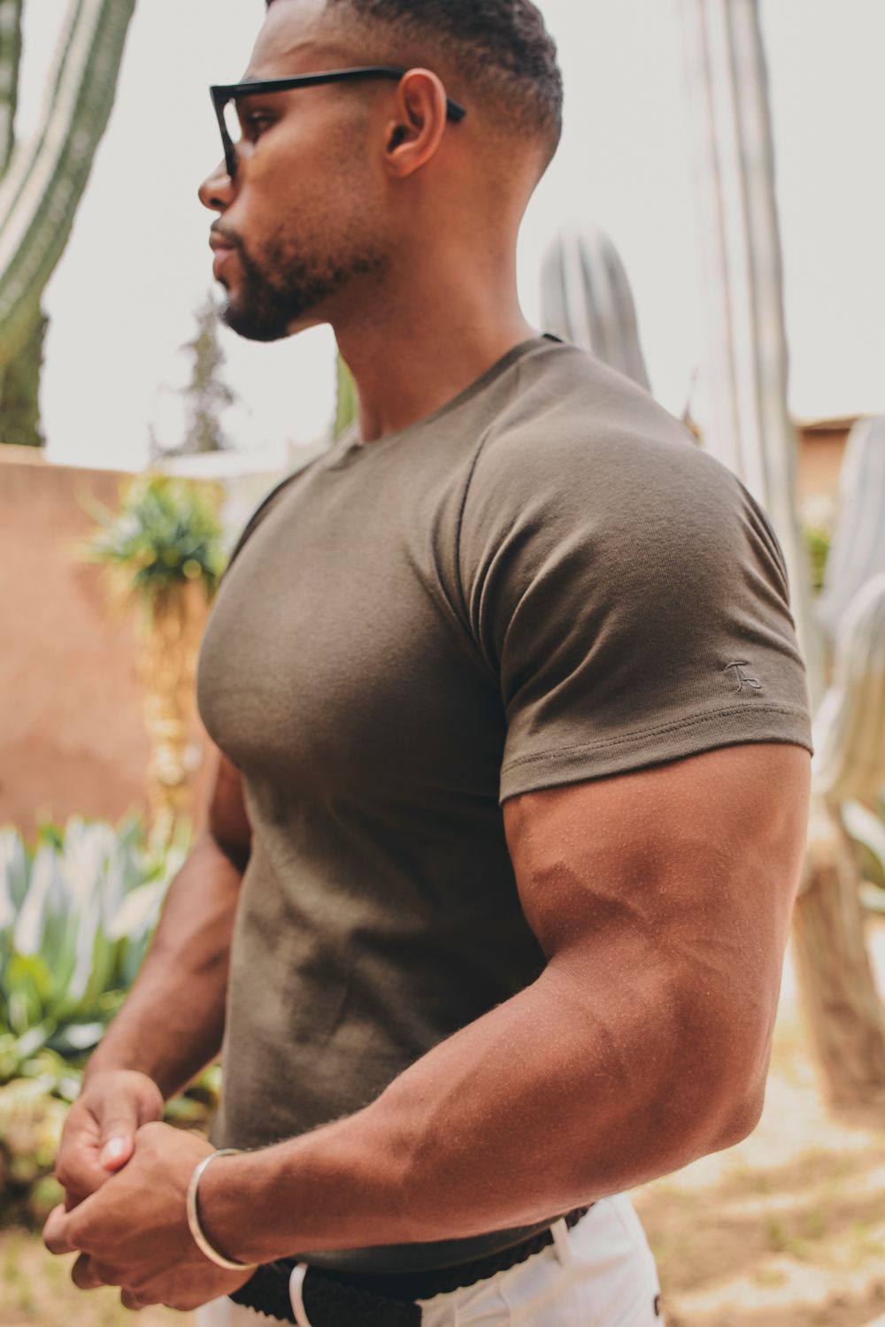 Knit Look T-Shirt in Dark Khaki