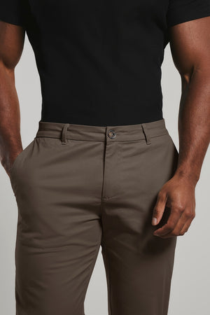 Muscle Fit Cotton Stretch Chino Trousers in Dark Taupe