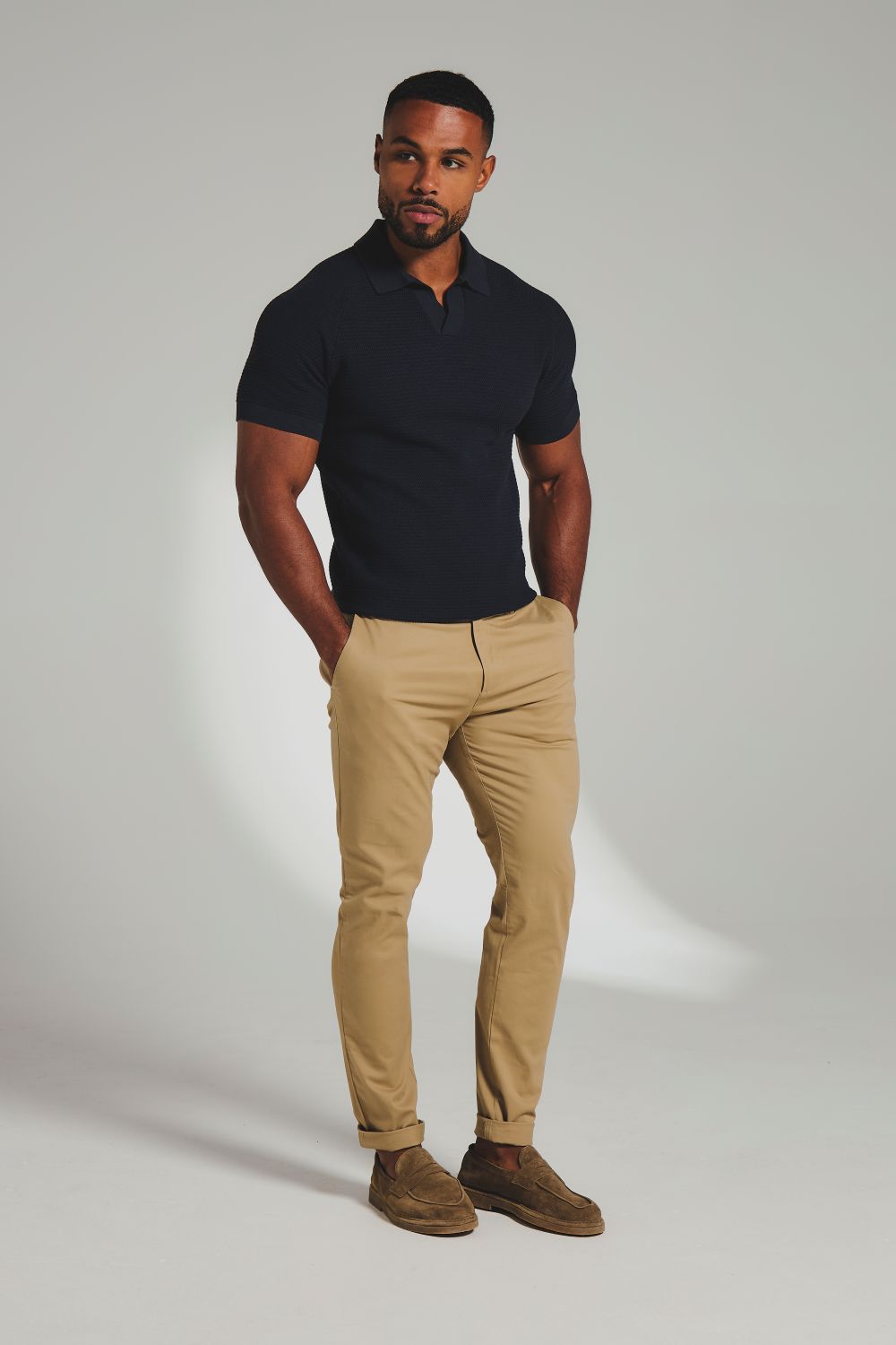 Muscle Fit Cotton Stretch Chino Trouser in Dark Stone