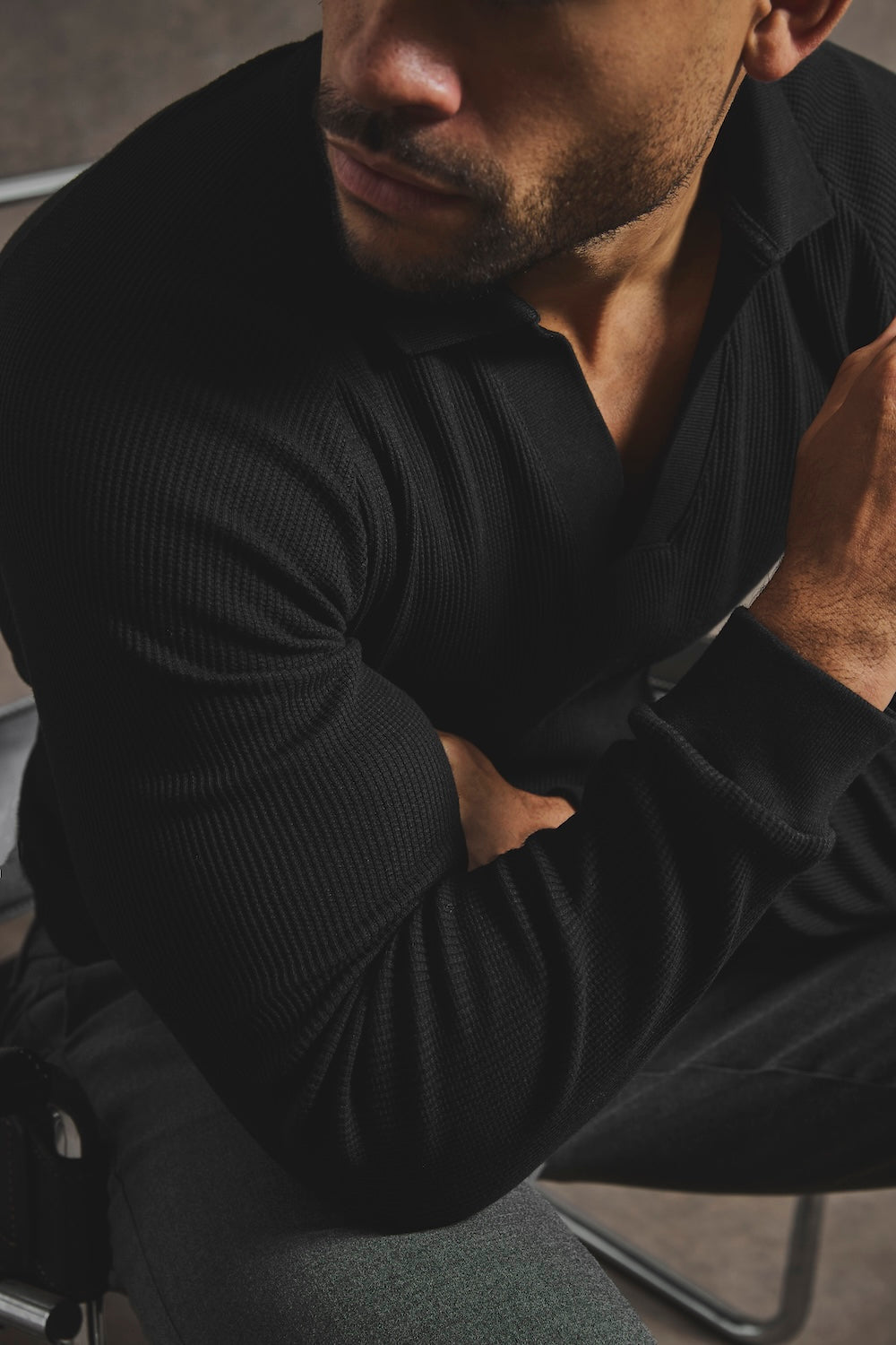 Textured Buttonless Polo Shirt in Black