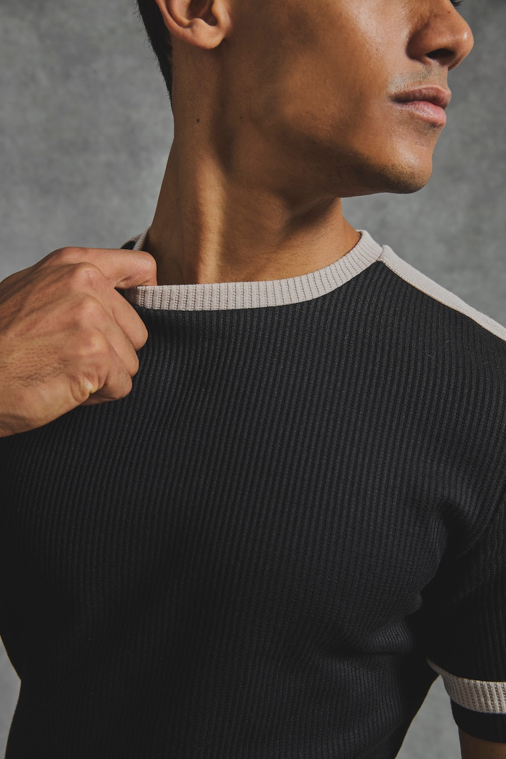 Textured Colour Blocked T-Shirt in Black and Stone