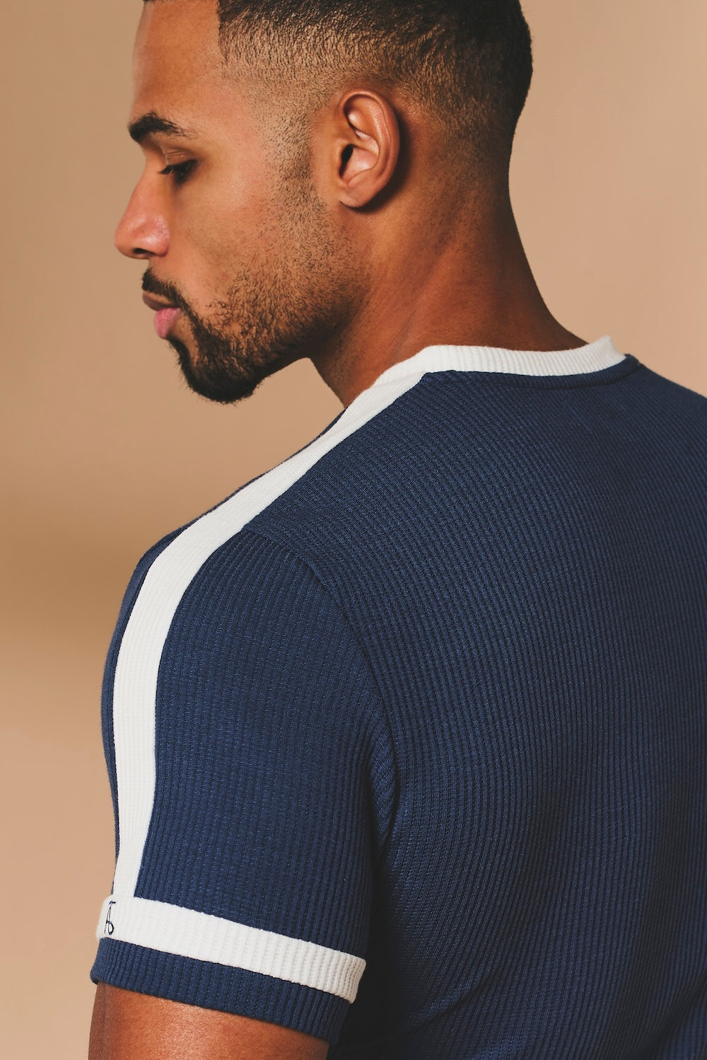 Textured Colour Blocked T-Shirt in Navy and White