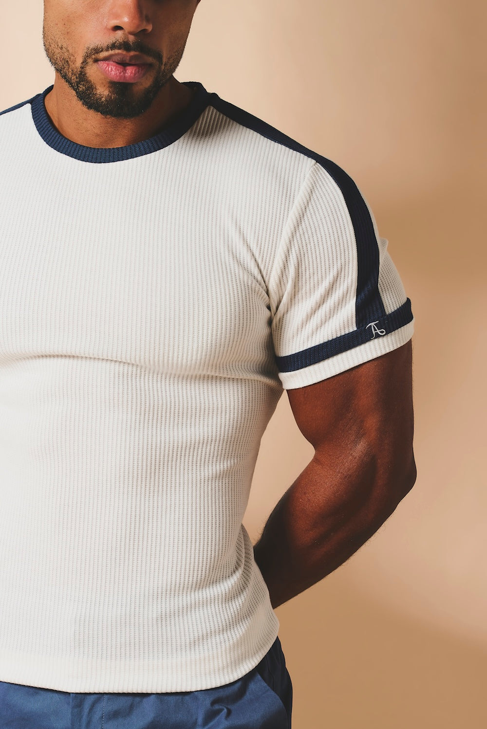 Textured Colour Blocked T-Shirt in White and Navy
