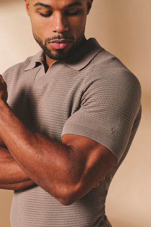 Textured Knitted Open Collar Polo Shirt in Mink