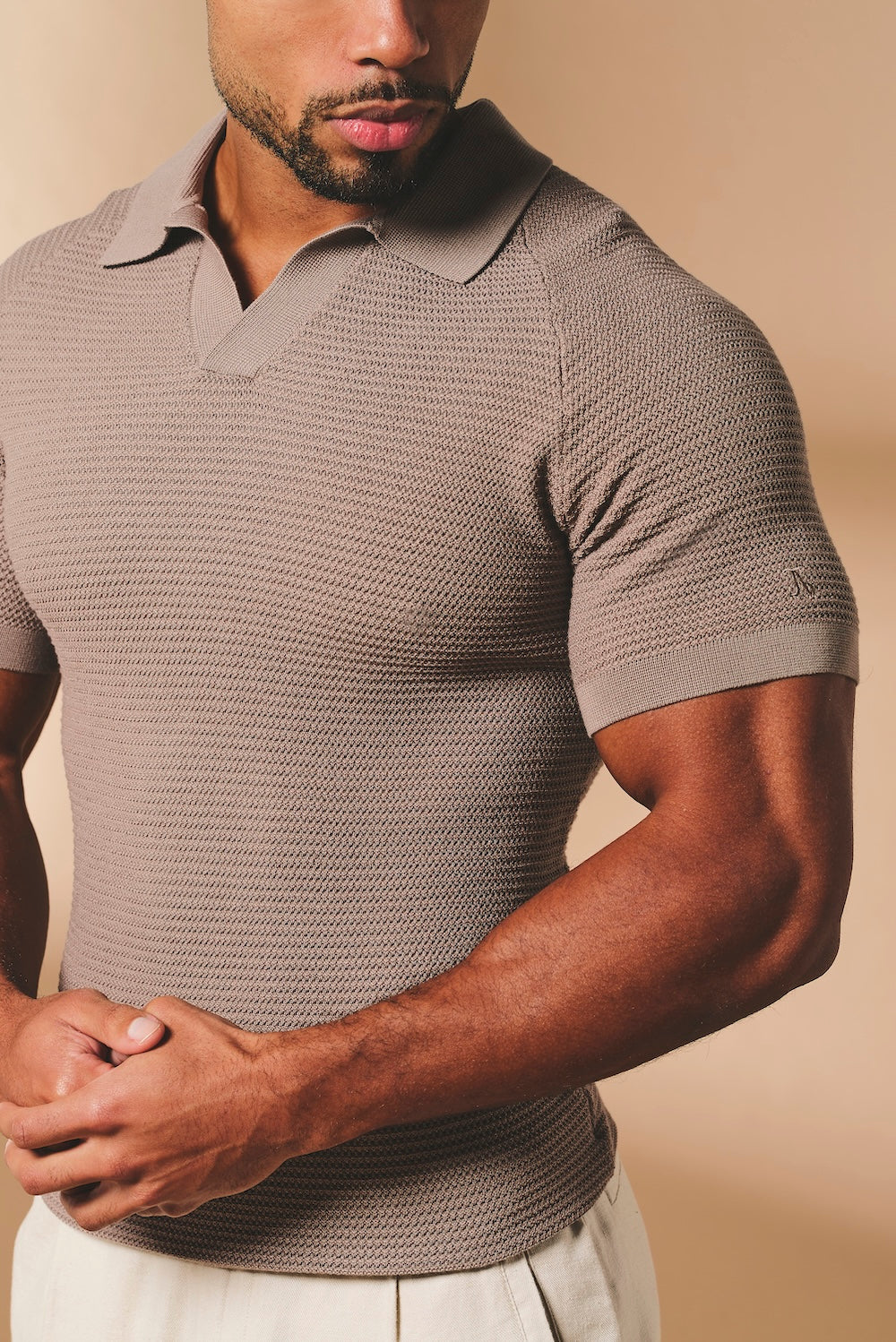 Textured Knitted Open Collar Polo Shirt in Mink