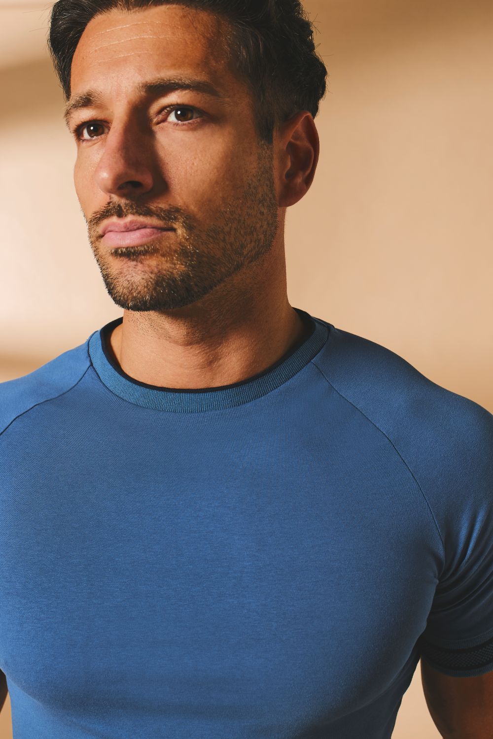 Tipped Fashion Fit T-Shirt in Airforce and Navy